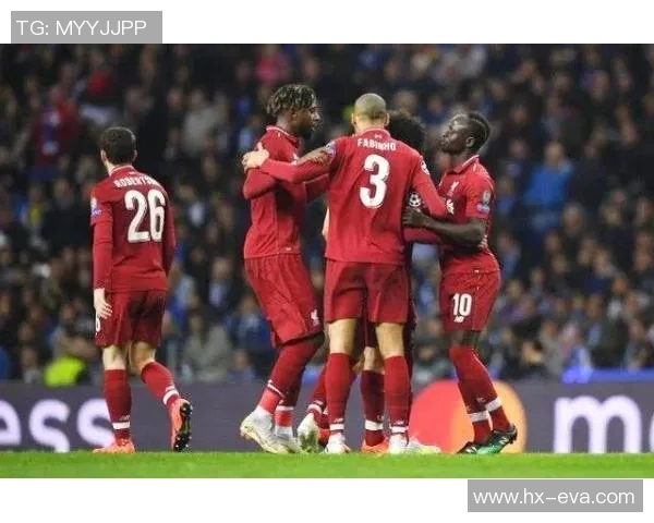 欧冠激战：本菲卡小胜利物浦红牌争议引发全场热议