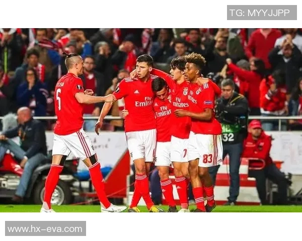 本菲卡大胜AC米兰引发争议判罚全场沸腾世界杯精彩瞬间回顾