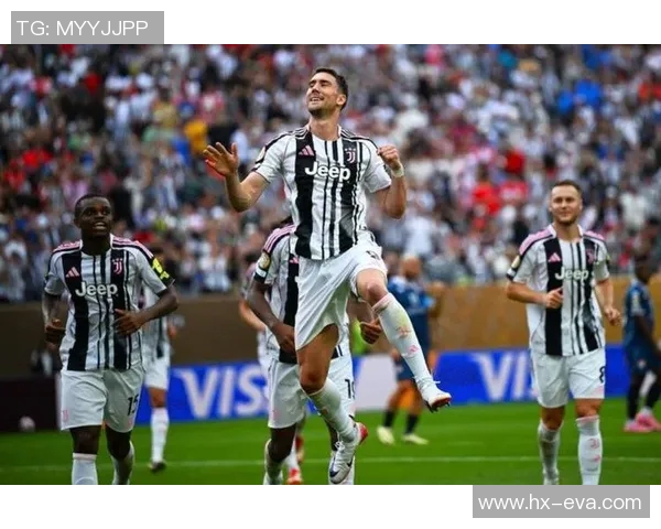 意甲焦点战皇马与尤文图斯激战成平局赛后点评引发热议 意甲焦点战皇马与尤文图斯激战成平局赛后点评引发热议