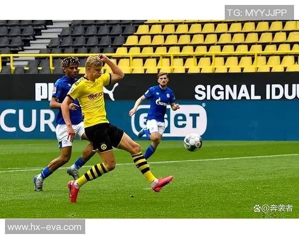 英超经典对决曼联与巴萨战成平局引发全场热议